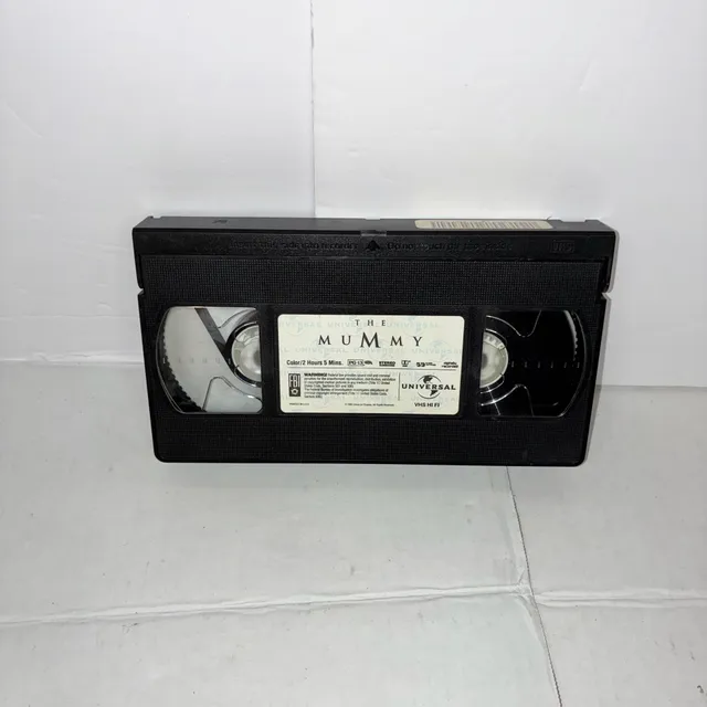 Universal The Mummy VHS Tape 1999 Movie Brendan Fraser