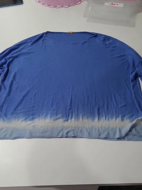 Women's Blue Ombre Crew Neck Sweater with Cream Dip Hem