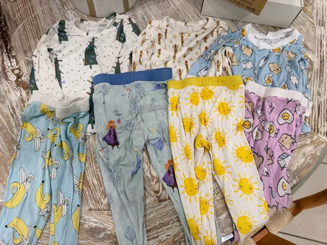 Little Sleepies Kate Quinn Bamboo Pajamas Set Breakfast Buddies Frozen Banana 12/18m