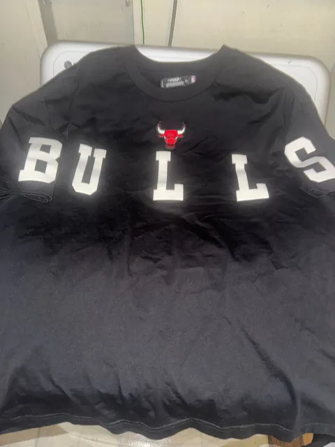 Pro Standard Chicago Bulls T-Shirt Size XL Black