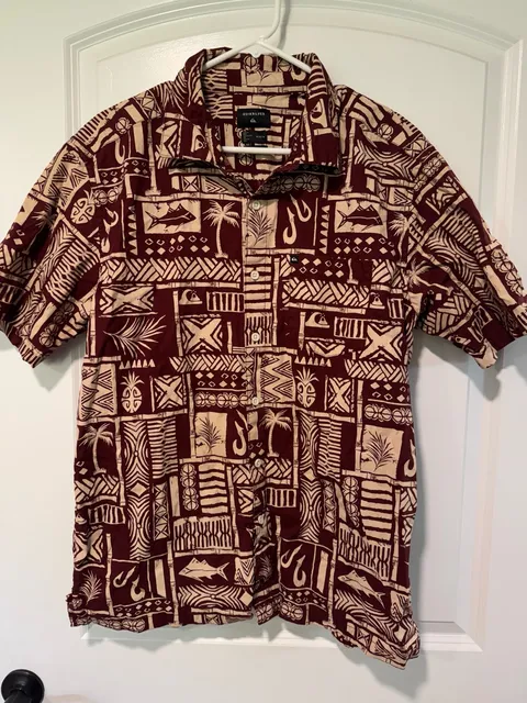 Burgundy Hawaiian Tiki Aloha Surf Shirt Tropical Coastal Y2K Men’s M