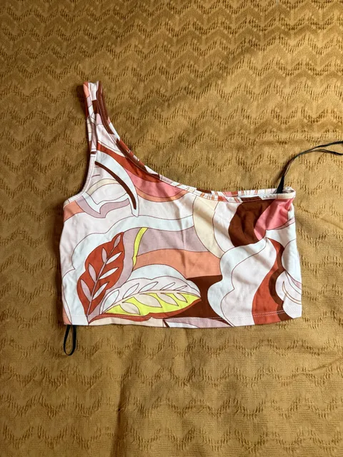 Abstract Leaf Print One Shoulder Crop Top From Forever 21