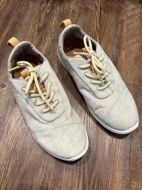 Toms TRVL LITE Sneakers Size 6.5 Gray Canvas Low Top Shoes