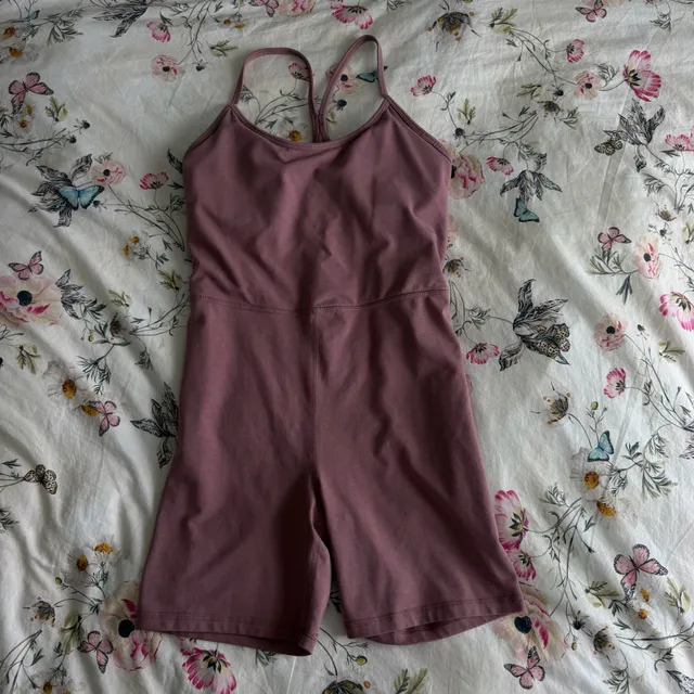 Old Navy PowerChill Racerback Bodysuit Size M Mauve Romper