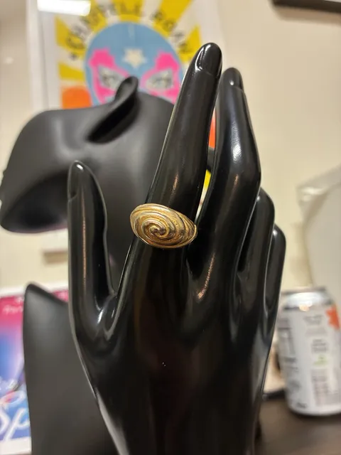 Vintage 1980s Two-Tone Swirl Statement Ring