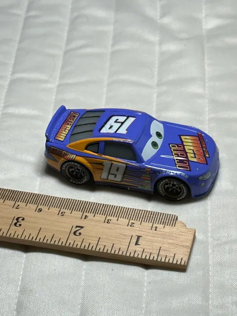 Disney Pixar Cars Bobby Swift Octane Gain #19 Diecast Car