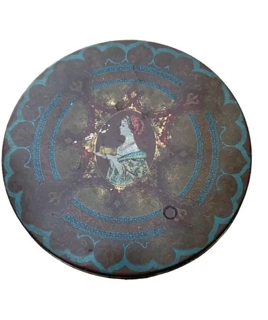 Vintage Continental Baking Co. Hostess Fruit Cake Tin
