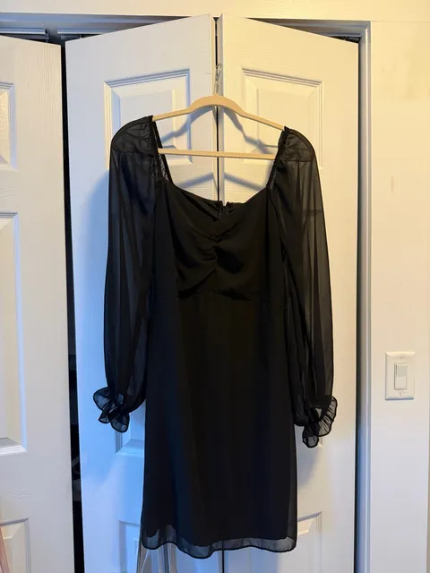 Black Chiffon Long Sleeve Square Neck Dress