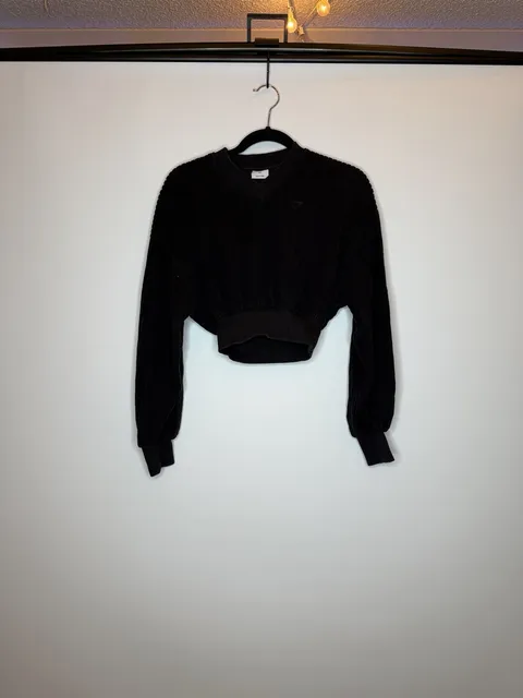 Gymshark Ribbed Crop Sweatshirt Size XS Black