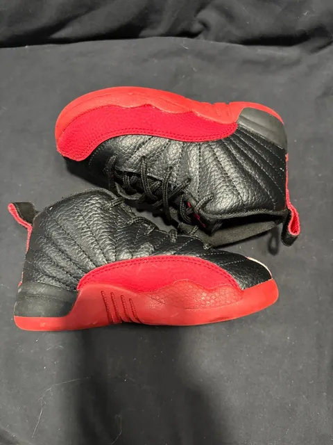 Jordan 12 Flu Game