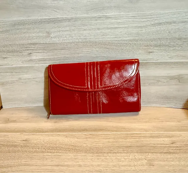 Buxton Leather Wallet Red Flap Zip Clutch