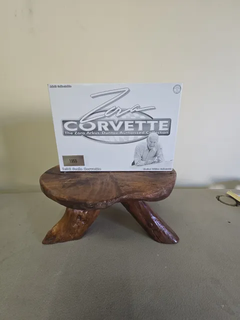 The Zora Arkus-Duntov Authorized Collection 1955 Corvette 1:32 Scale