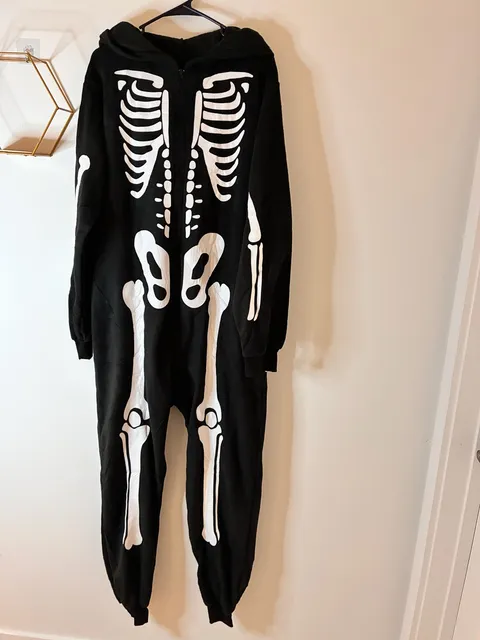 Funzies Black Skeleton Print Hooded Zip-Up One Piece Pajama Jumpsuit Halloween M