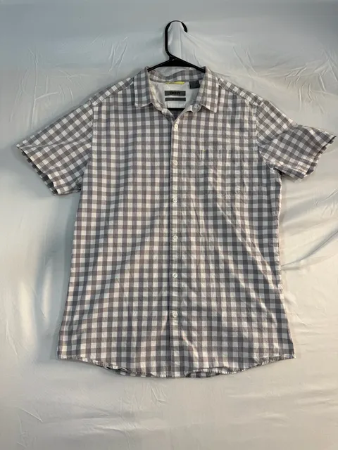 DKNY Short Sleeve Button Down Shirt Size M Plaid Slim Fit