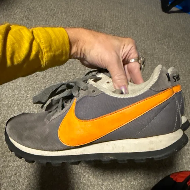Nike Waffle Trainer 2 Grey Orange Sneakers 6.5