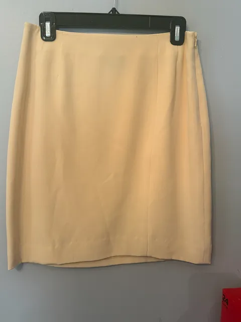 Liz Claiborne Silk Pencil Skirt Size 8 Yellow