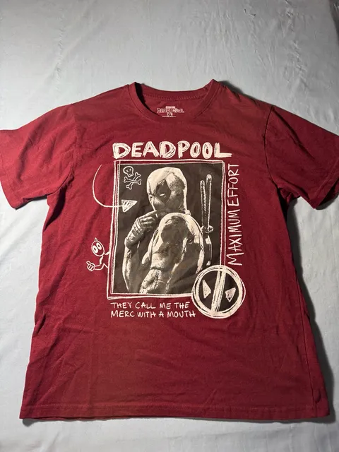 Marvel Deadpool Maximum Effort T-Shirt Size L Red