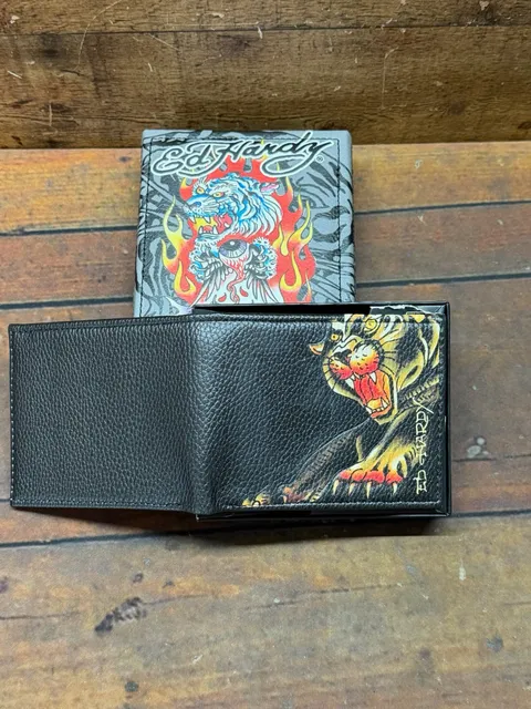 Ed Hardy Black Tiger Graphic Bifold Wallet With Box New
