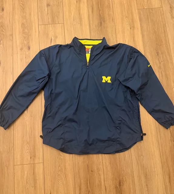 Nike Michigan Wolverines College Football Windbreaker