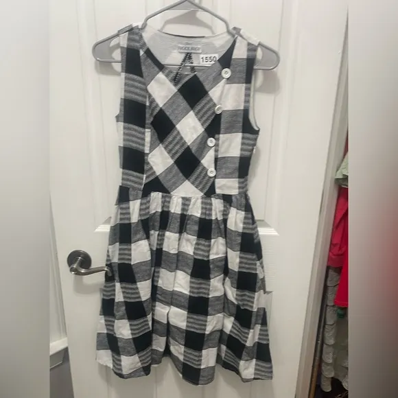 Black and White Sleeveless Asymmetrical Sundress