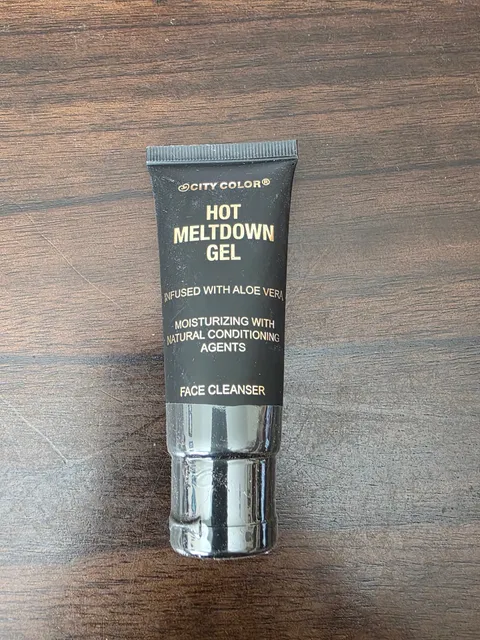 New Sealed City Color Hot Meltdown Gel Face Cleanser 1.5 Oz Travel Size