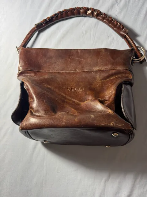 Gucci Leather Shoulder Bag Brown
