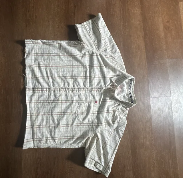 Quicksilver cropped revolutions button up