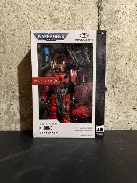 McFarlane Toys Warhammer 40,000 World Eaters Khorne Berzerker Figure