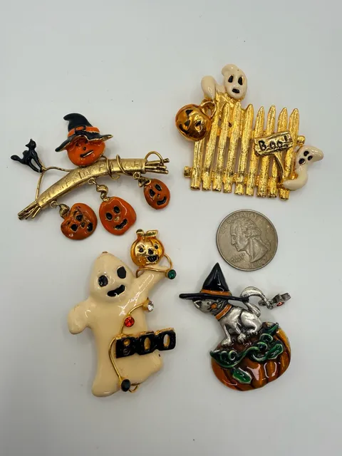 Lot of 4 Vintage Enamel Halloween Brooches Assorted