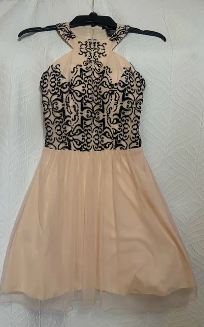 Xtraordinary Dress Size 1 Blush Pink Black Beaded Halter Homecoming