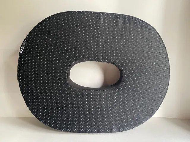5 Stars United Donut Pillow Ring Cushion Black Memory Foam Orthopedic