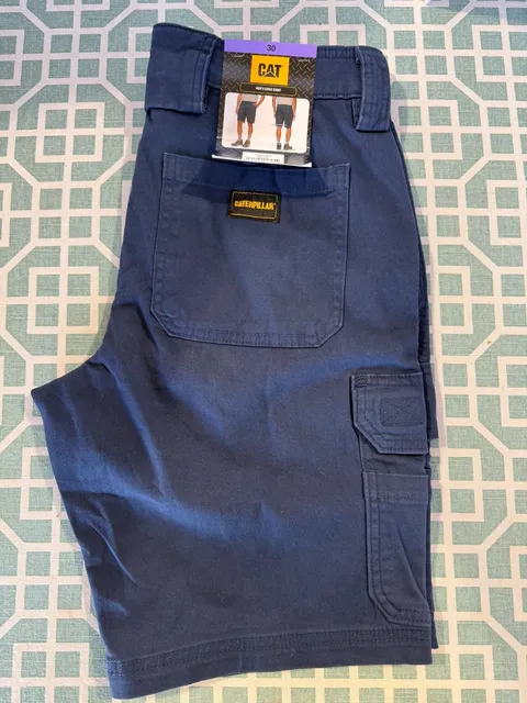 CAT Caterpillar Men's Cargo Shorts Size 30 Blue New With Tags
