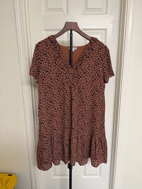 Ophelia Roe Leopard Mini Dress Size XL Ruffle V-Neck/159
