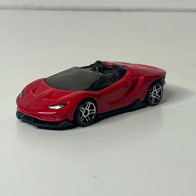 Hot Wheels '16 Lamborghini Centenario Roadster Red Diecast Car