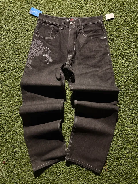 Lot 29 Tazmanian Devil Rhinestones Denim Baggy Jeans, size 36/34 brand new with tags.