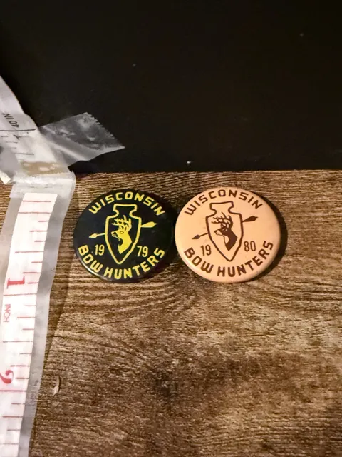 Wisconsin Bowhunters Vintage 1979 1980 Pin Set