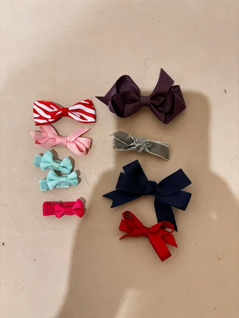 Assorted Hair Bows Lot Of 7 Multi-Color Hair Clips