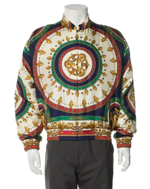 GUCCI MLB Giants Fall 2019 Size 44 Multi Color Polyamide Embellishment Jacket For Sale at $1489 (estimated retail $2800)