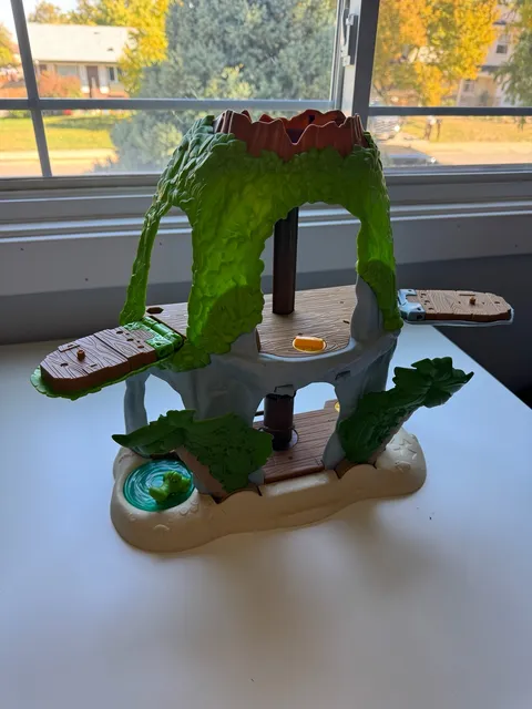 Mattel Disney Jake And The Never Land Pirates Hideout Playset
