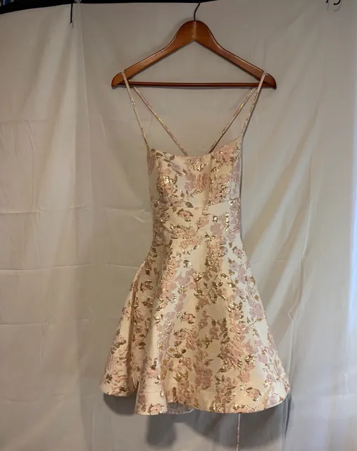 B. Darlin Jacquard Fit & Flare Dress Size 7/8 Pink Gold Floral Cocktail