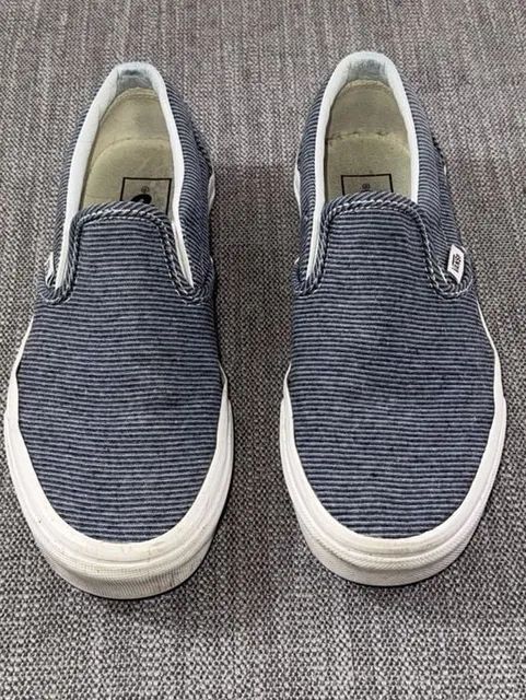 Vans Classic Slip-On Size 6.5 Blue Pinstripe Denim Sneakers