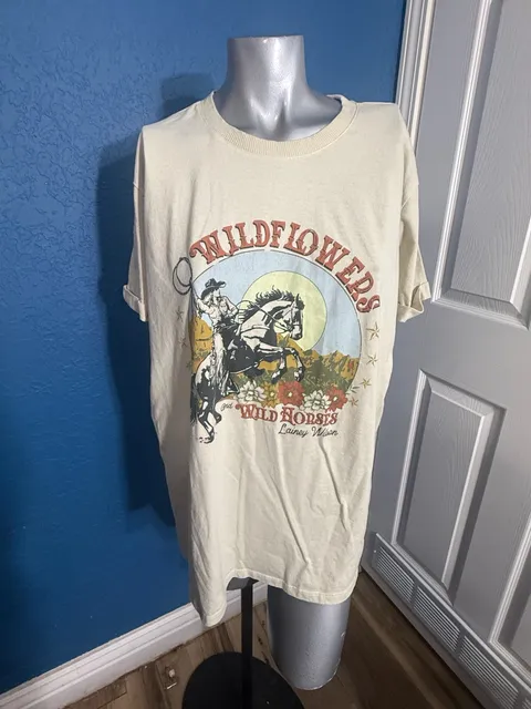 Lainey Wilson Wildflowers Wild Horses T Shirt L Western Cowgirl Country Music
