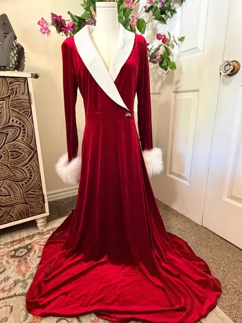 Vintage Red Velvet Mrs Claus Christmas Costume Dress White Fur Trim
