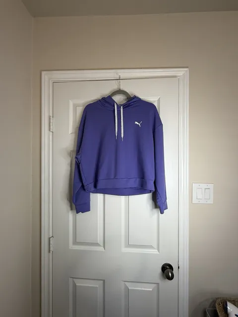 Puma Hoodie Size M Purple Keeps You Dry Sweatshirt