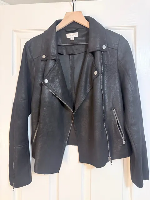 Evereve Moto Jacket Size M Black Vegan Suede Biker Zip Up