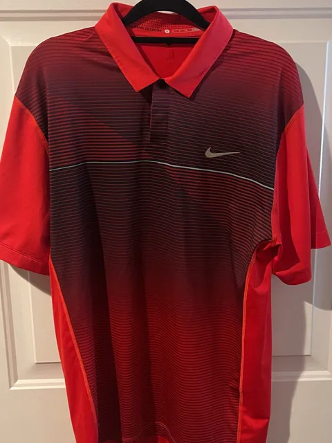 Nike Tiger Woods Collection Polo Shirt Size S Red Striped Golf