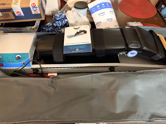 Skrilix Continuous Passive Motion CPM Machine