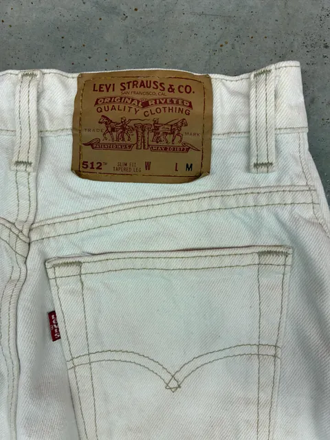 Levi's 512 Slim Fit Tapered Leg Jeans Size 5 MED White Vintage Denim