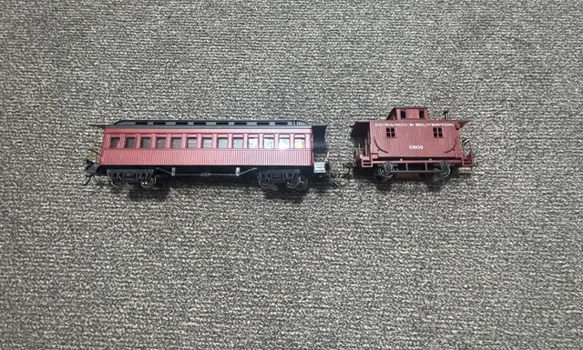 Bachmann Durango & Silverton Passenger Car And Caboose