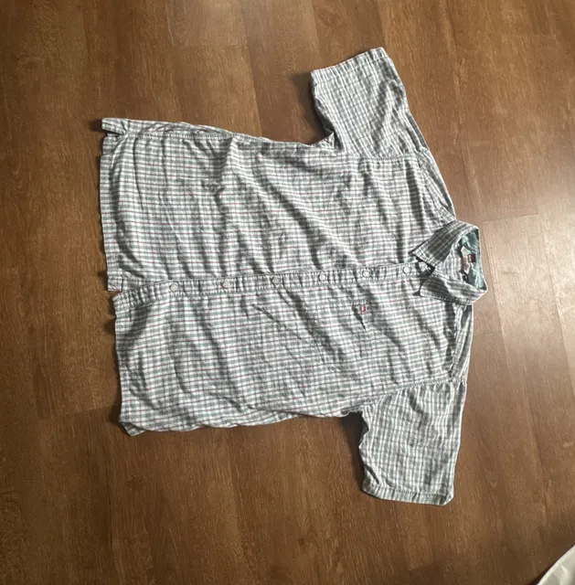 Quiksilver Plaid Button-Up Short Sleeve Shirt Size L Blue Red